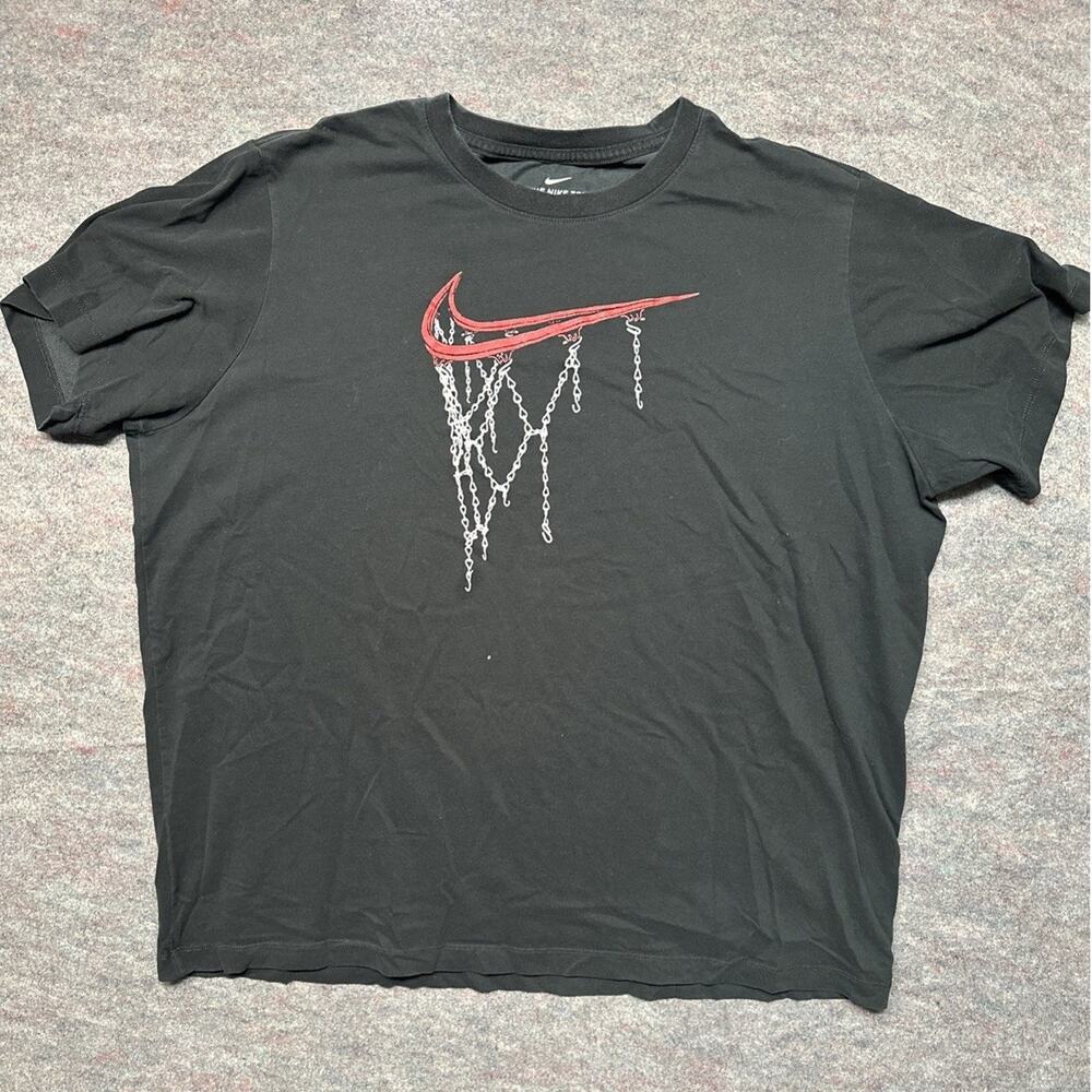 The Nike Tee Nike Swoosh Rim Black Cotton T-Shirt black basketball men’s XXL Dri